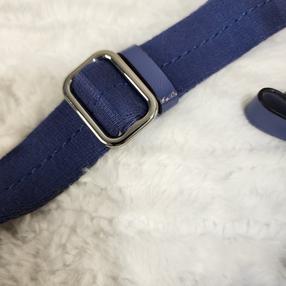 Coach Poppy Daisy Liquid Gloss Blue Canvas Patent Leather Crossbody or Shoulder - Picture 12 of 16